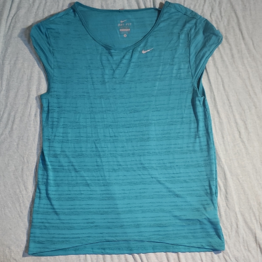 Nike Women's Aqua Short Sleeve Tee